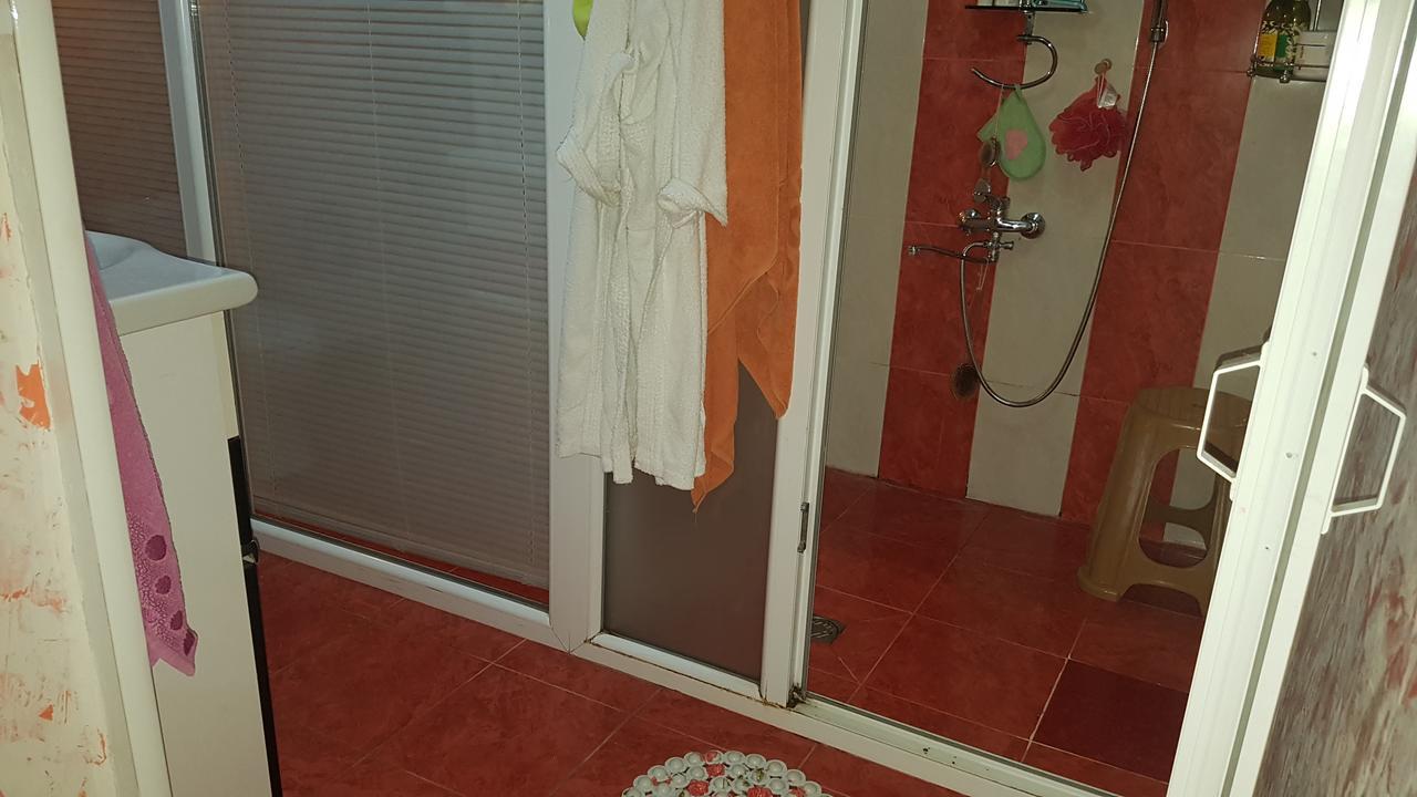 Батуми, 5 Комнатная Exterior photo